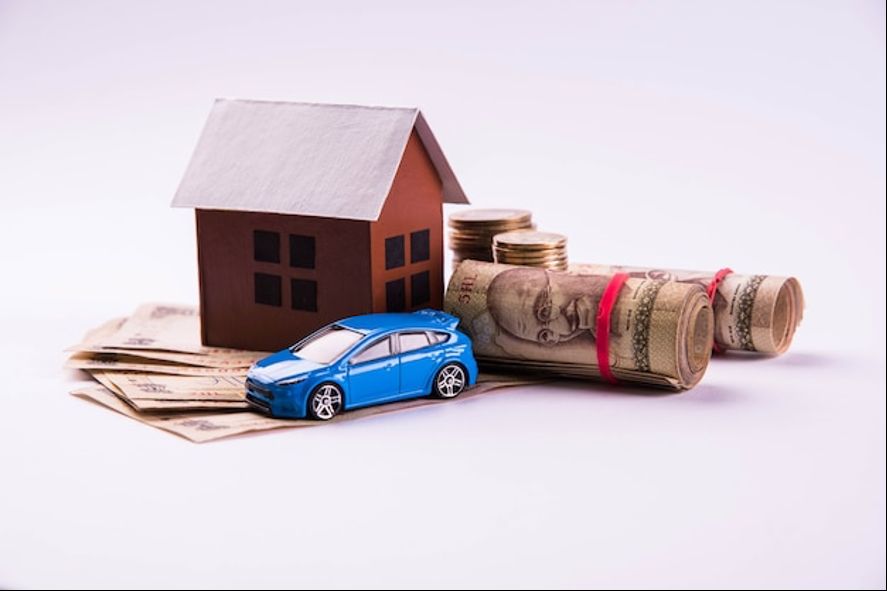 Cover image for article: Maximize Your Assets: Vehicle or Real Estate? The Ultimate Guide