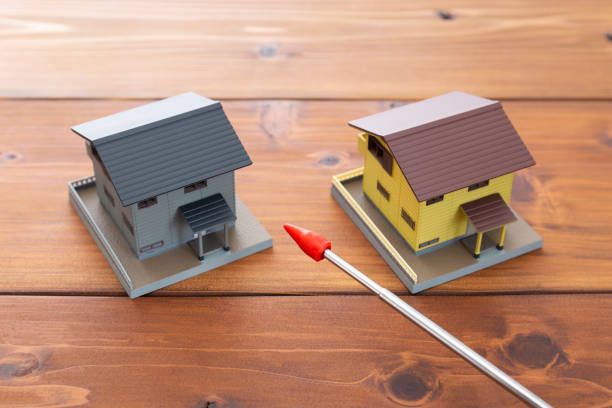Cover image for article: The Truth Behind Dual Agency in Real Estate: Is It Worth It?